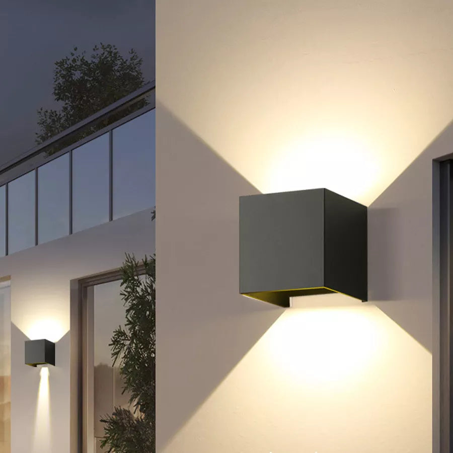 Arbotante Cubo Luz Cálida